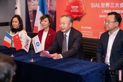 SIAL国际食品展与中国商业联合会达成合作，2022嗨逛起来！